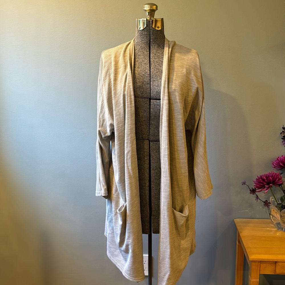 Donni Cardigan